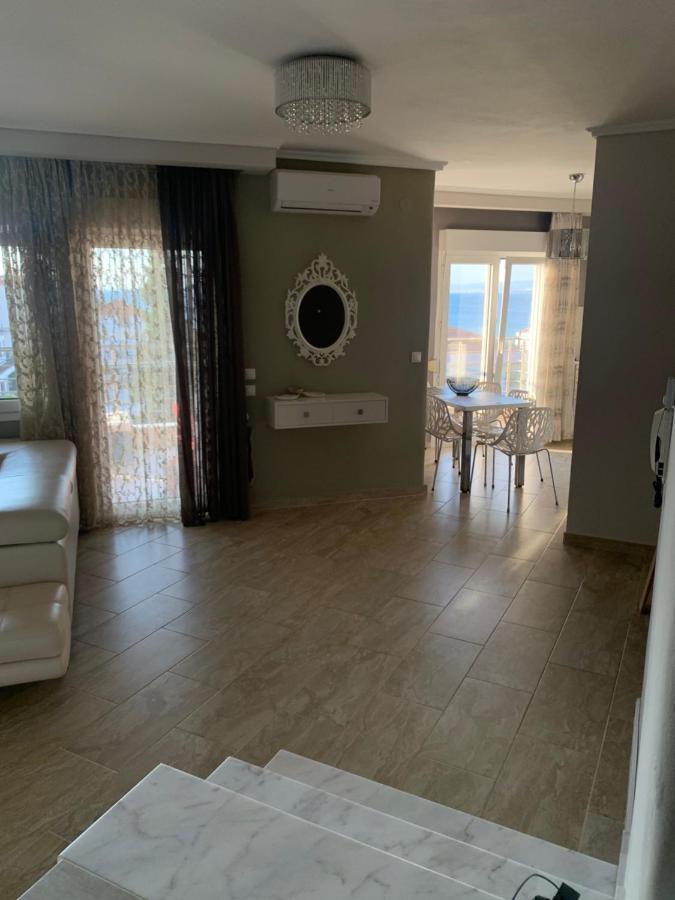 Apartmán Pearl House Skg Néoi Epivátai Exteriér fotografie