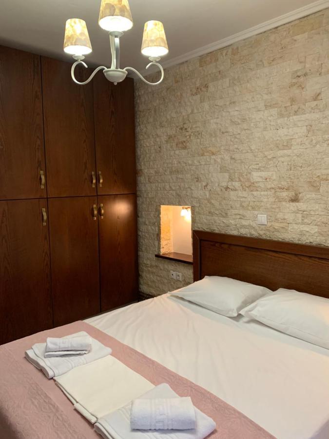 Apartmán Pearl House Skg Néoi Epivátai Exteriér fotografie
