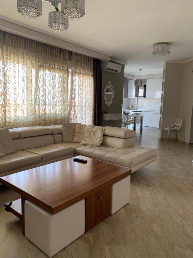 Apartmán Pearl House Skg Néoi Epivátai Exteriér fotografie
